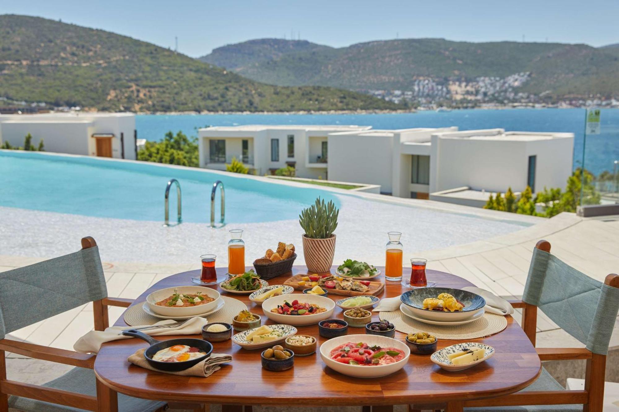 Susona Bodrum, Lxr & 5* טורבה